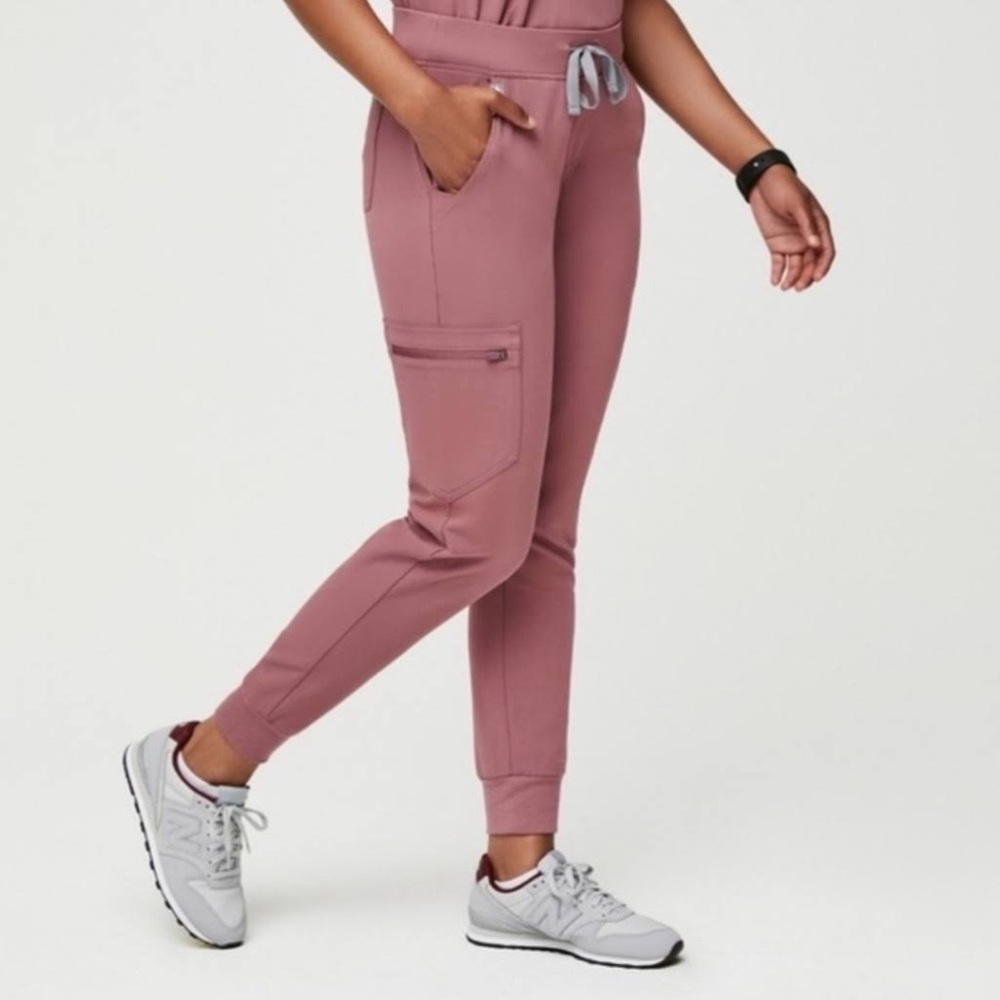 Figs Zamora Jogger Scrub Pants Mauve SM